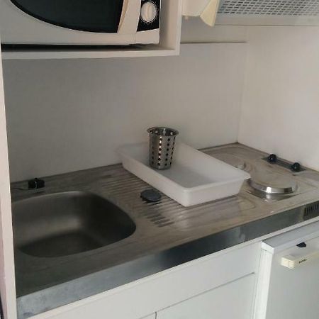 Grande Maison Sur 2000 M2 De Terrain Avec Un Studio Amenage Pour 2 Personnes2 Salies-de-Bearn Exterior photo